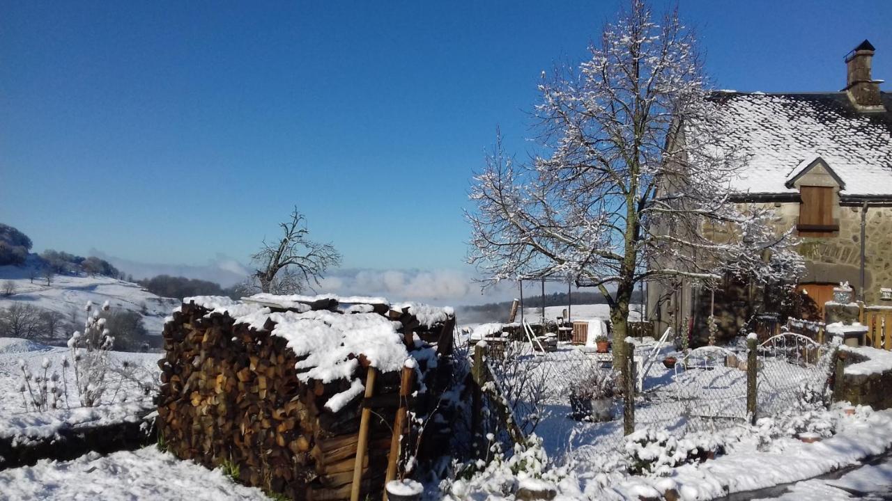 Villa Chez Marraine Sauvat Esterno foto